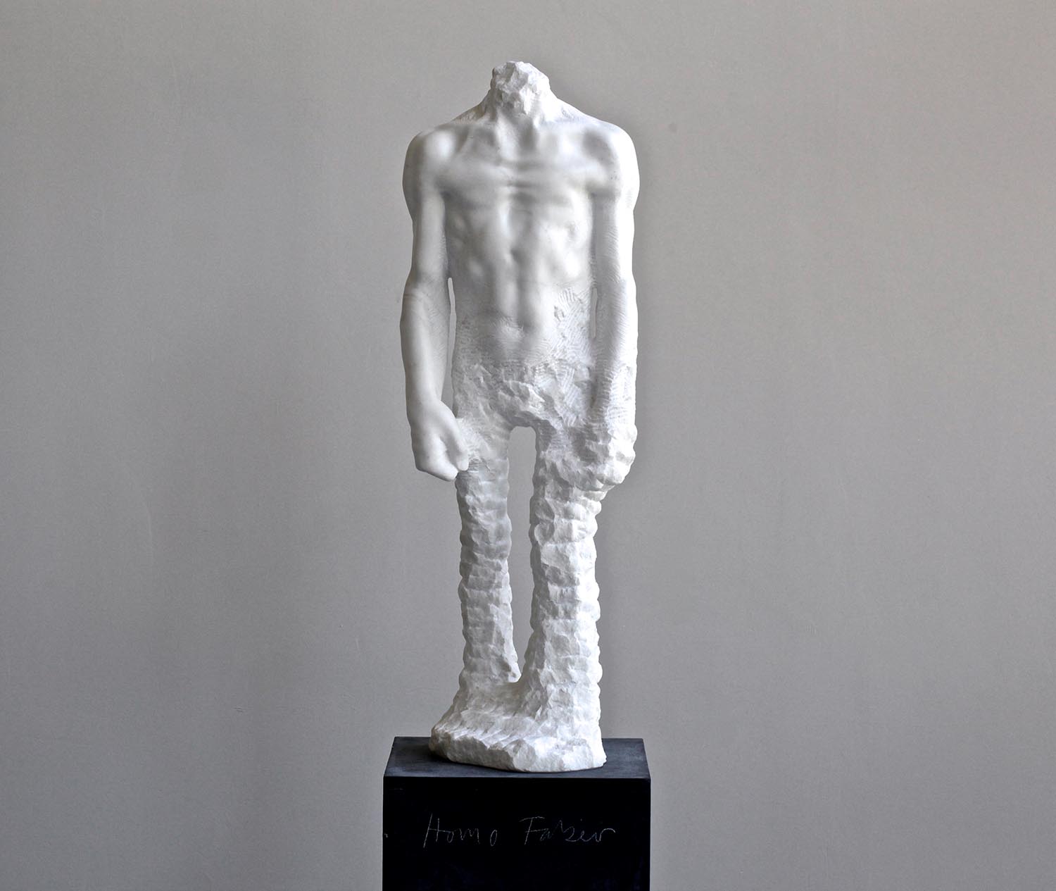 Homo Faber | Marmo statuario | 108 x 36 x 34 cm
